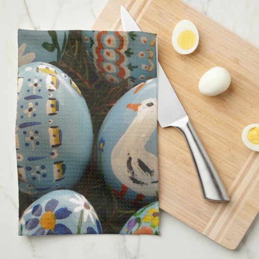 青く色彩の鮮やかなイースターエッグ キッチンタオル (四つ折り)