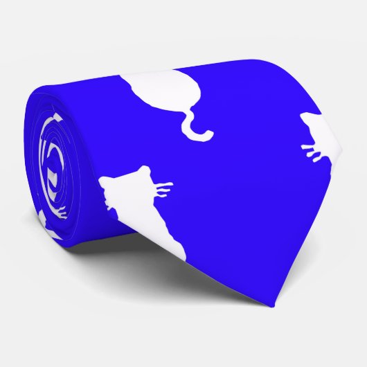 青で孤立した白い猫の水玉模様パター王室のン ネクタイ (ロール)