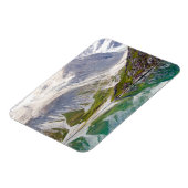 青で育てられる マグネット (左側)