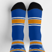 青とオレンジのスポーツジャージー – 名前番号 ソックス (上部)