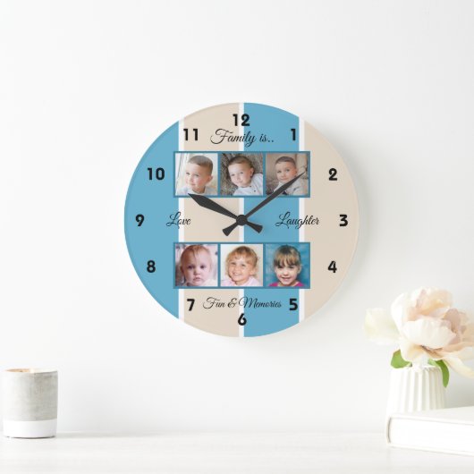 青とクリームの家族の写真 ラージ壁時計 (ホーム)