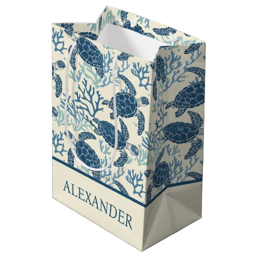 青とクリームの海岸ウミガメ ミディアムペーパーバッグ (裏面アングル)
