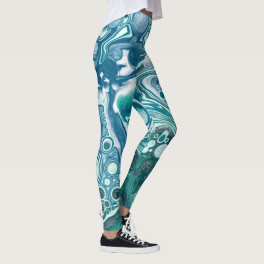 青とティール（緑がかった色）の流動的な芸術 レギンス (右)