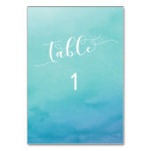 青とティール(緑がかった色)グラデーションの水色サンセリフ テーブルナンバー (裏面)