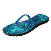 青とティール（緑がかった色）タコ触手スパイラルパターン ビーチサンダル (アングル)