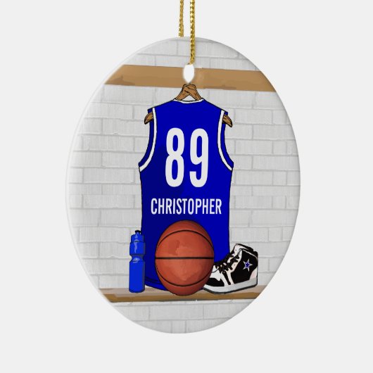 青とパーソナライズされた白のバスケットボールジャージー セラミックオーナメント (右)