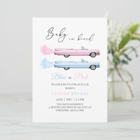青とピンクのキャデラック車のベビー性別の表示 招待状 (スタンド正面)