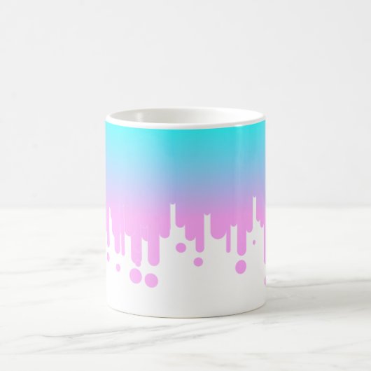 青とピンクのグラデーションの垂れ下がり コーヒーマグカップ (中央)