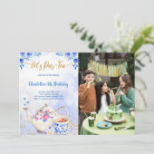 青とピンクのティーパーティー誕生日写真招待状 招待状 (スタンド正面)