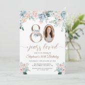 青とピンクのフローラ写真80誕生日 招待状 (スタンド正面)