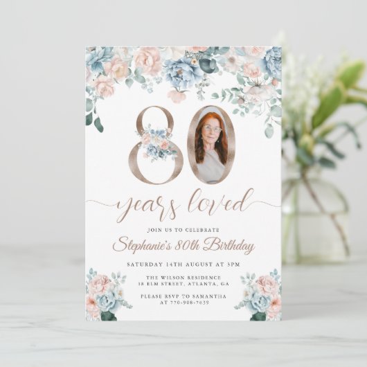 青とピンクのフローラ写真80誕生日 招待状 (スタンド正面)