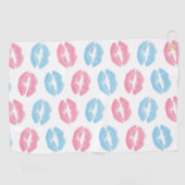 青とピンクの唇のパターン、口紅、キス ゴルフタオル (横)