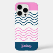 青とピンクの波ストライプ状のパタパーソナライズされたーン Case-Mate iPhoneケース (裏面)