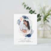 青とピンクの花の日付写真を保存 案内ポストカード (スタンド正面)