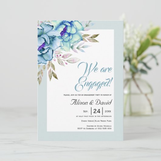 青とミント緑の水色の花の婚約 招待状 (スタンド正面)