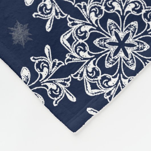 青と明メリーるい雪の結晶クリスマス フリースブランケット (角)