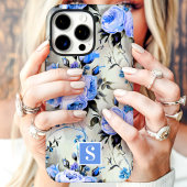 青と淡青のモノグラム入り花柄 Case-Mate iPhoneケース