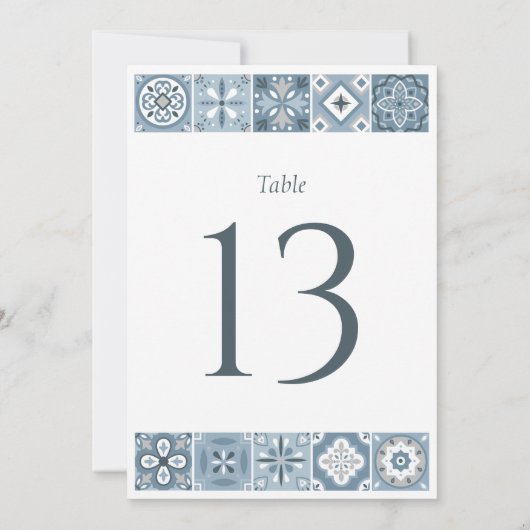 青と灰色のスペインのタイルの表の番号 案内状 (裏面)