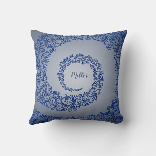 青と灰色のダマスクモノグラム クッション (裏面)