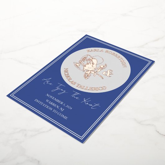 青と灰色のフローラ日付フォイルのカードを保存 箔招待状 (回転した状態)