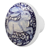 青と白うさぎドロワードアのプルノブDedham セラミックノブ (右)