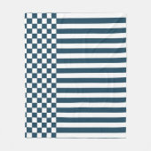 青と白と市松模様にの繰り返しパタストライプーン フリースブランケット (正面)