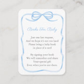 青と白に弓を引く本の赤ちゃんシャワー エンクロージャーカード (正面)