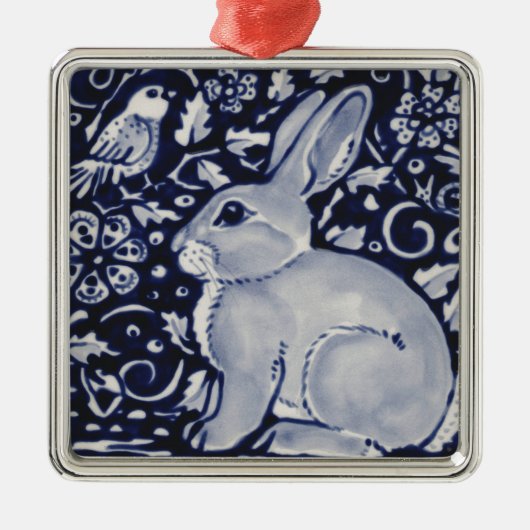 青と白のうさぎ(鳥瓦デザイン) メタルオーナメント (正面)