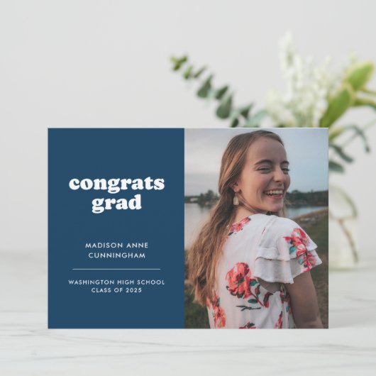 青と白のおめでとう卒業2枚の写真卒業 案内状 (スタンド正面)