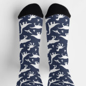 青と白のかわいい恐竜パターン（の模様が）ある ソックス (上部)