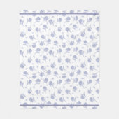 青と白のアジサイの植物学的なトイレ柄 フリースブランケット (正面)