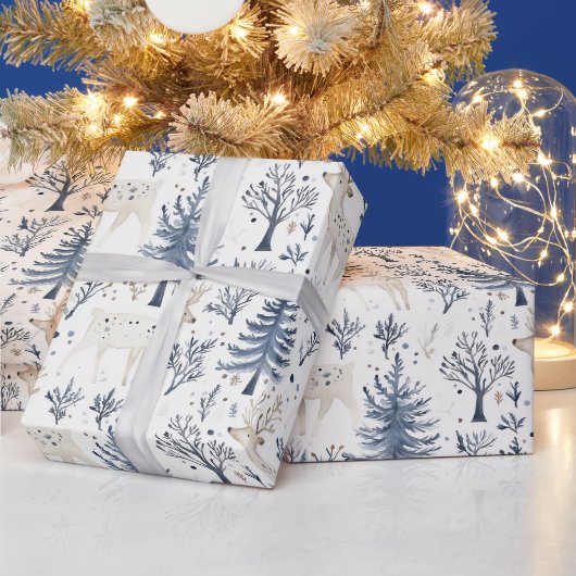 青と白のクリスマスツリーの鹿 ラッピングペーパー (クリスマス)