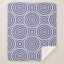 青と白のジオメトスタイリッシュリの放射状パターン シェルパブランケット