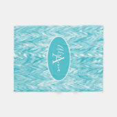 青と白のジグザグ フリースブランケット (正面(横))