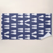 青と白のスキューバフィンのパタ航海のーン ビーチタオル (正面)