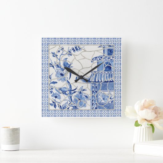青と白のチノワセリーシックな鳥のフローラモザイク スクエア壁時計 (ホーム)