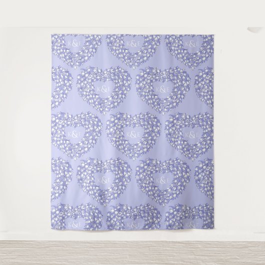 青と白のチューリップの結婚式用背景モノグラム タペストリー (正面)