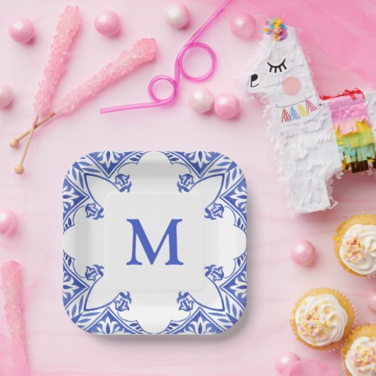 青と白のフローラタイルモノグラムナプキン ペーパープレート (パーティー)