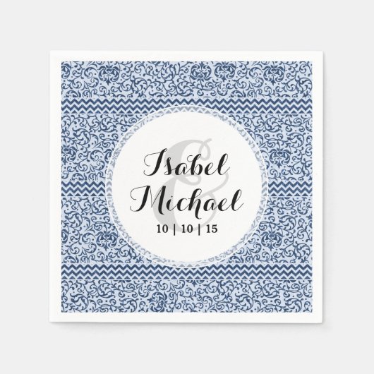 青と白のフローラチューダーダマスクヴィンテージスタイル スタンダードカクテルナプキン (正面)