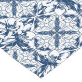 青と白のマグノリアのテーブルランナー ショートテーブルランナー (コーナー)