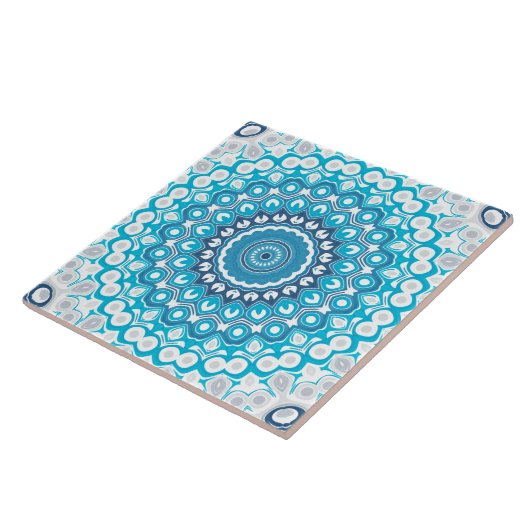 青と白のマンダラフロステッド冬の幾何学模様 タイル (側面)