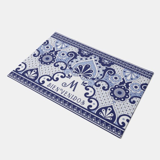 青と白のメキシコのタイルモノグラム | ビエンベニドス ドアマット (アングル)