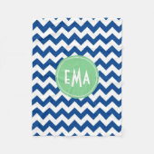 青と白のモノグラム山形の幾何学模様 フリースブランケット (正面)