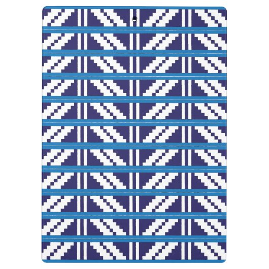 青と白のラトビアのラトガール民族フォークアート クリップボード (裏面)