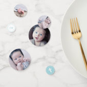 青と白の十字架 – 写真 – バプテスマ コンフェッティ (グループ)