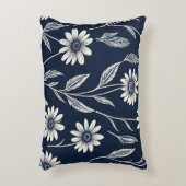 青と白の夏のフローラ – ブロックプリント-スタイル アクセントクッション (正面(垂直))