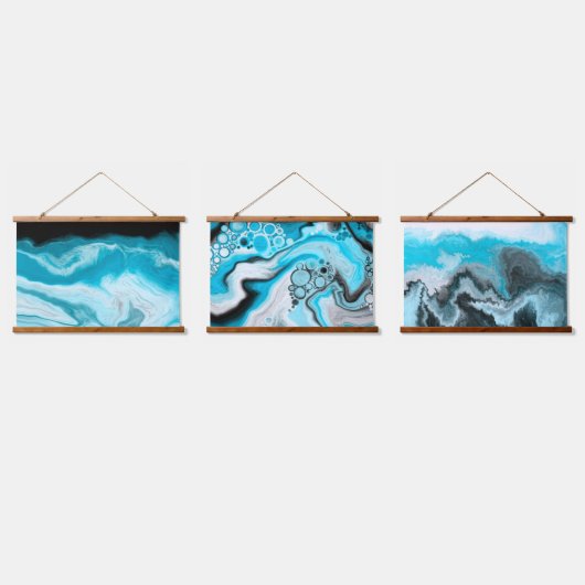 青と白の大理石の渦巻きと泡 吊り下げ型タペストリー (トリプル)