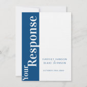 青と白の太字テキスト ウェディング返信 RSVP 招待状 (正面)