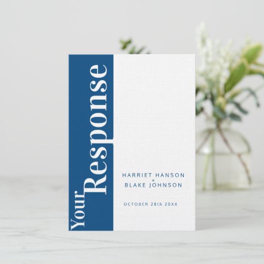 青と白の太字テキスト ウェディング返信 RSVP 招待状 (スタンド正面)