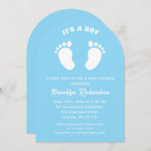 青と白の小さな足その男の子の赤ちゃんシャワー 招待状 (正面/裏面)